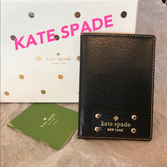 kate spade Handbags - Kate Spade Wellesley Passport Case/Wallet NWT